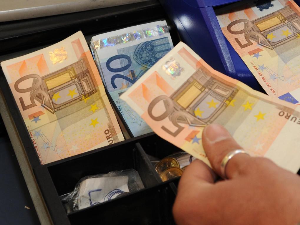 Banconote false, 376mila ritirate nel 2022: i tagli più contraffatti 20 e 50 euro