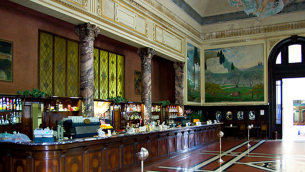 Lo storico Caffè in stile liberty posto all’interno dello stabilimento termale Tettuccio