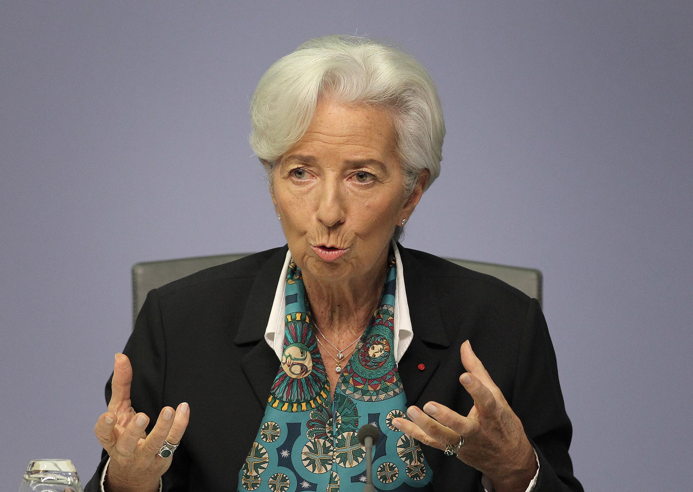 Bce, Lagarde: "Inflazione ancora troppo alta, previsti altri rialzi tassi"