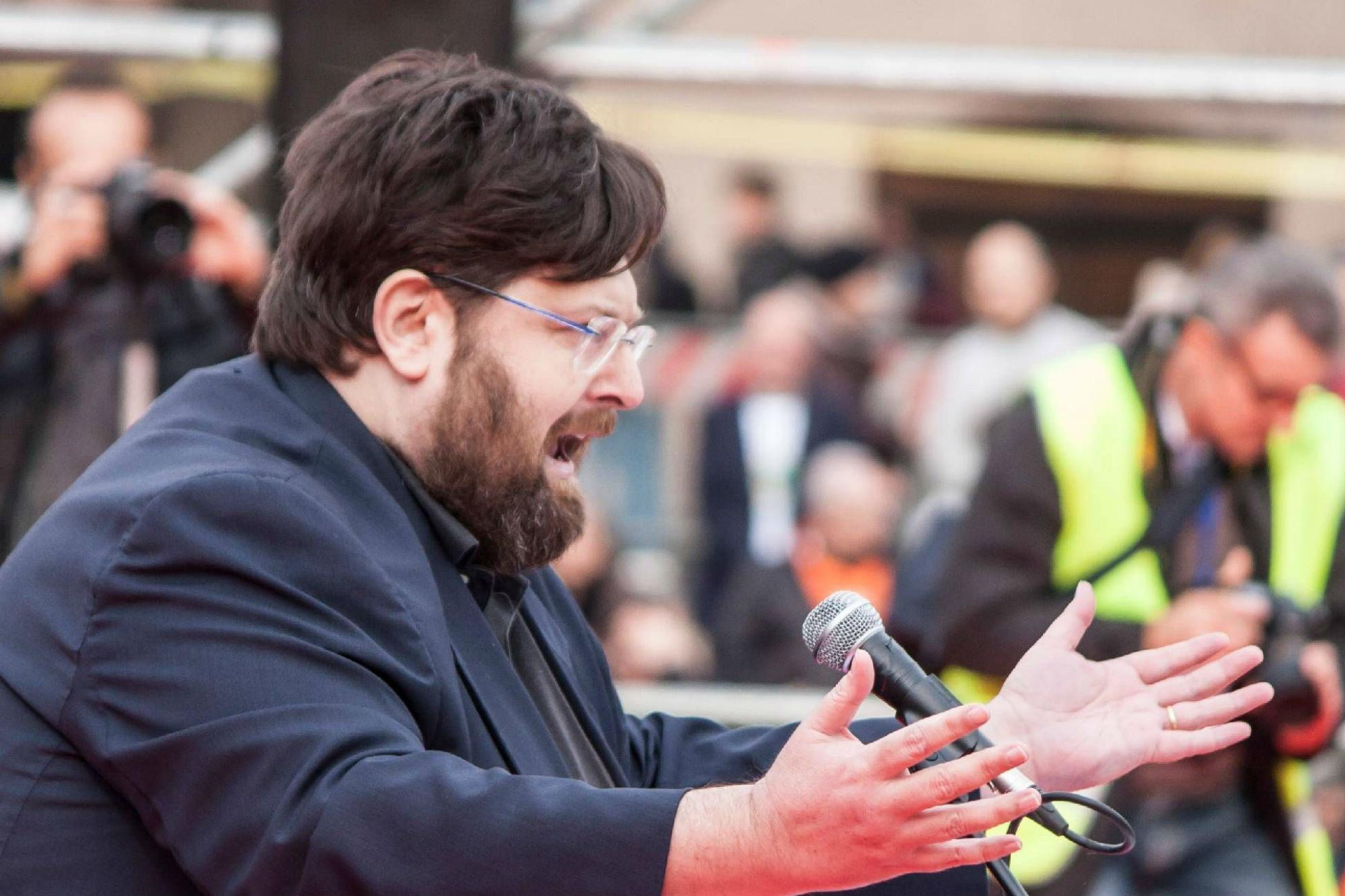 BergamoSex al via domani, Adinolfi: "Non accettiamo dittatura Siffredi"