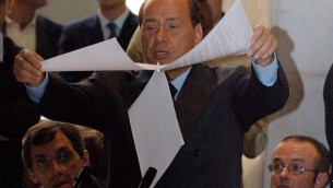 Berlusconi, dalla corruzione alla mafia, da Ruby a Mediaset: la storia giudiziaria