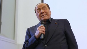 Berlusconi e battuta alla festa del Monza, è polemica: le parole di Boldrini e Calenda