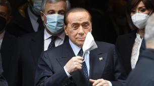 Berlusconi: "Io sarò in campo, ho già scritto programma avveniristico"