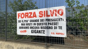 Berlusconi ricoverato, visite e messaggi di incoraggiamento per il Cav
