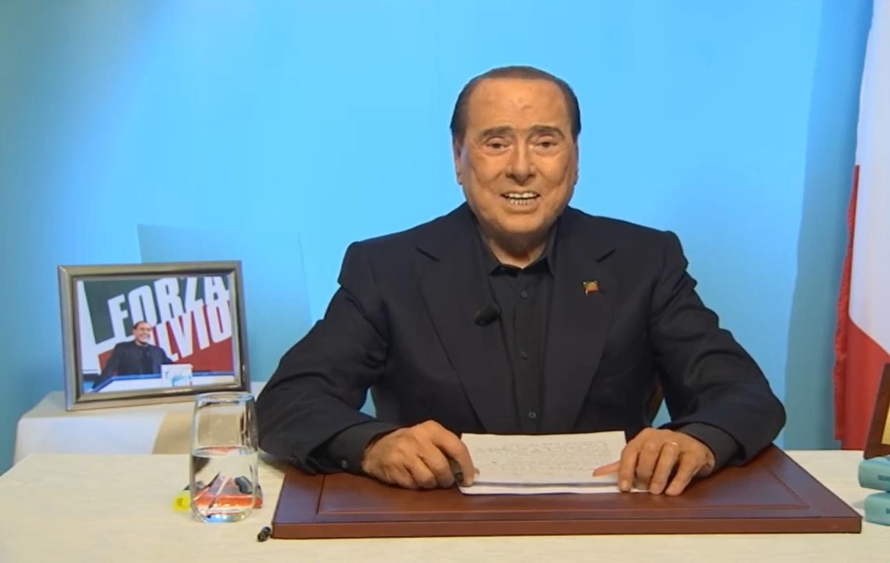 Berlusconi torna in video: "Voto comunali può incidere su peso governo"