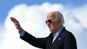 Biden riflette, passo indietro più vicino