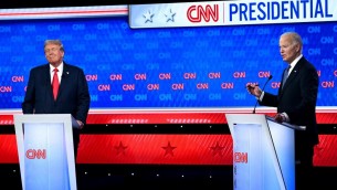 Biden-Trump, la gaffe del presidente e l'attacco di Donald - Video