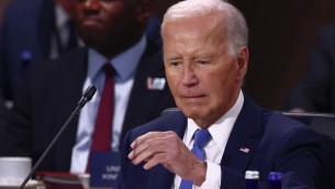 Biden "vicino a lasciare", le indiscrezioni sull'addio alla corsa per la rielezione