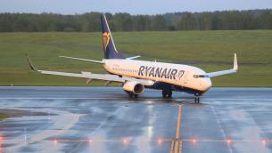 Bielorussia, aereo Ryanair dirottato: news, cosa succede