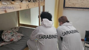 Bimba scomparsa a Firenze, chiusa ispezione ex hotel: di Kata nessuna traccia