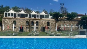 Bimbo morto alle terme, si indaga per omicidio colposo: sequestrato l'impianto