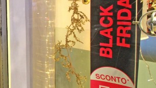 Black Friday, dai cellulari alla moda: ecco quanto spenderanno gli italiani