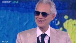 Bocelli a Che tempo che fa: "Ho chiesto a Obama se esistono gli Ufo"