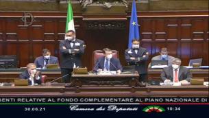 Boldrini alla Camera dopo l'operazione, l'applauso dell'aula - Video