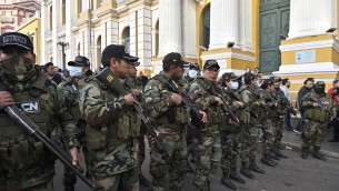 Bolivia, sventato golpe: arrestato generale che ha sfidato presidente