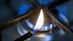 Bollette gas, Giorgetti: "Aspettiamo Arera, ma diminuzione costi sarà significativa"