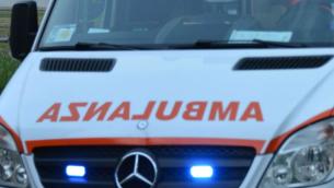Bologna, bimba di 4 anni cade dal secondo piano e muore