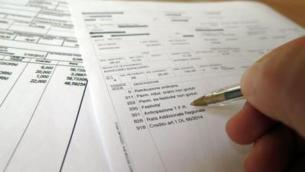 Bonus 200 euro dipendenti, serve autocertificazione: come richiederlo