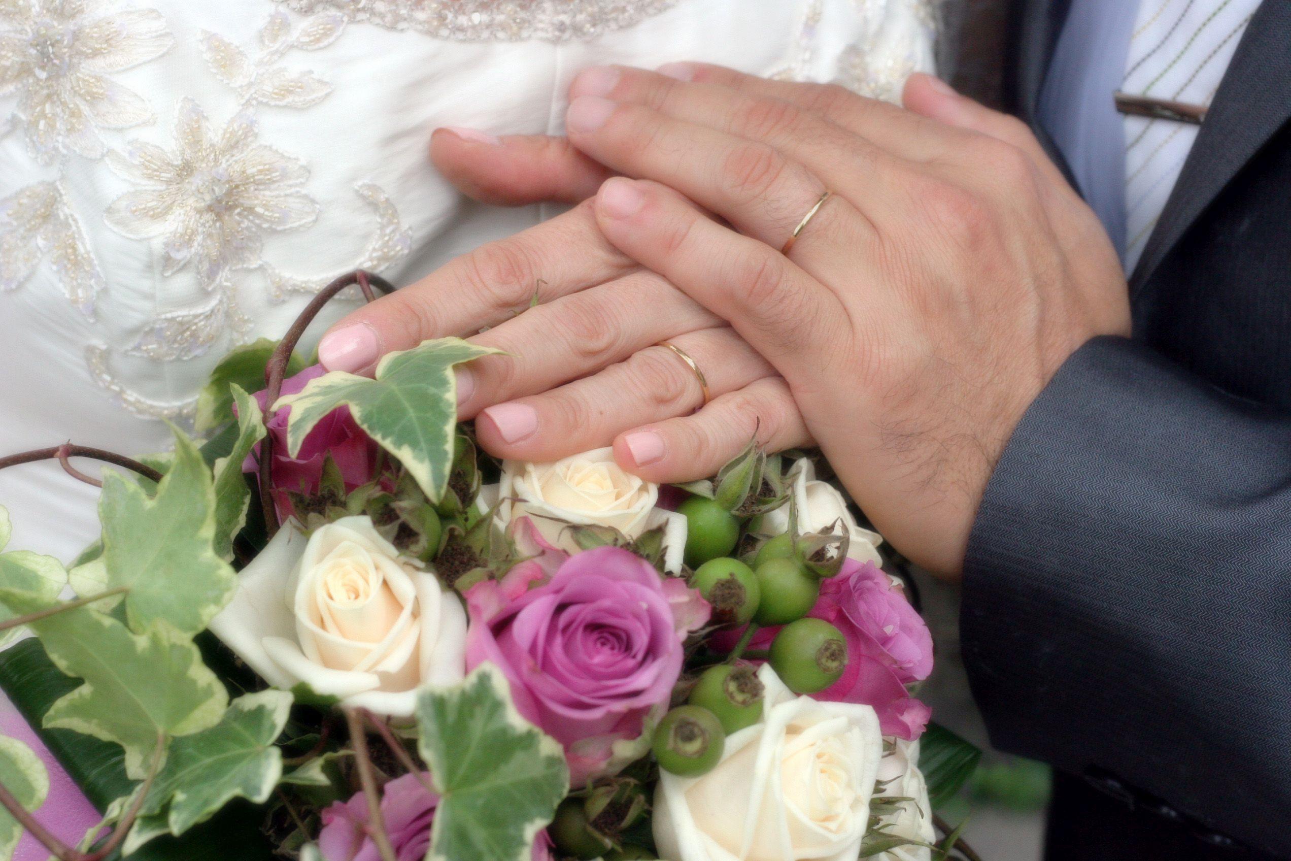 Bonus matrimonio, proposta Lega: reazioni e polemiche