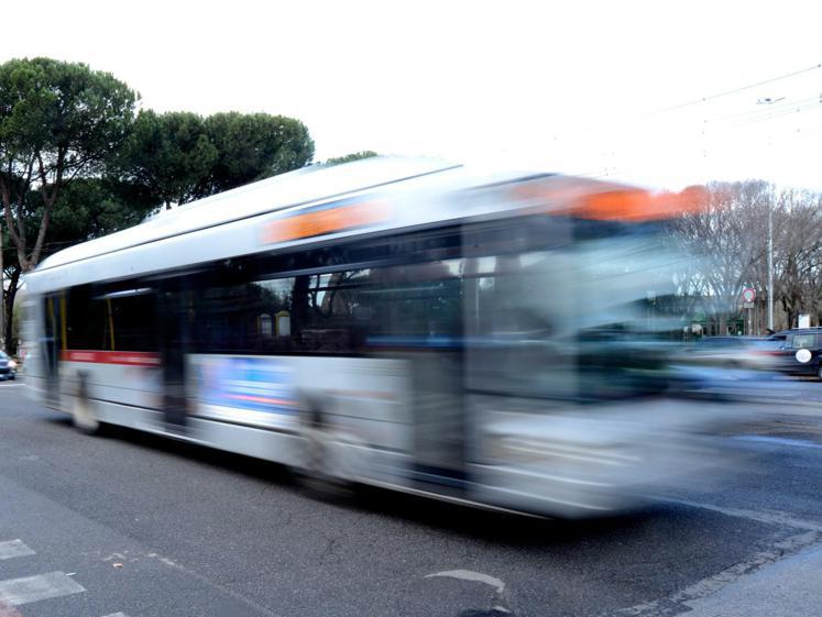 Bonus trasporti pubblici 2022, come richiederlo e a chi spetta