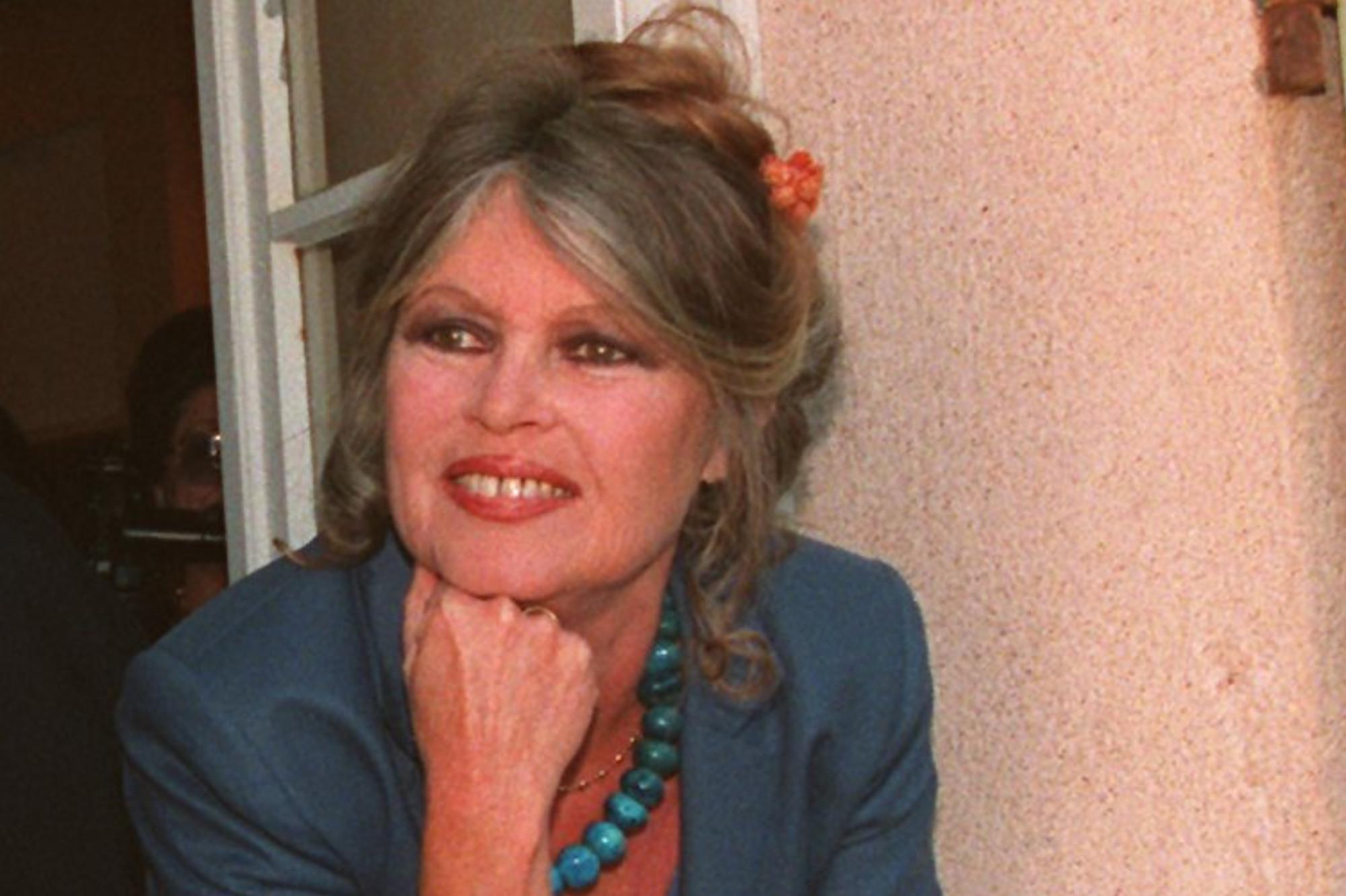 Brigitte Bardot smentisce voci su malattia: "Sto molto bene"
