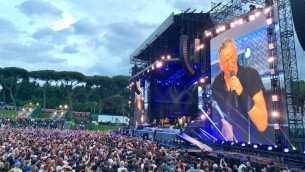 Bruce Springsteen a Roma, pioggia non spaventa il popolo del Boss al Circo Massimo