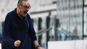 Calcio, Lazio travolge il Genoa 3-1 e raggiunge Juve e Roma