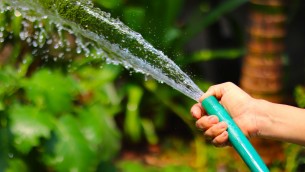 Caldo in aumento: domani bollino arancione in 11 città, giovedì salgono a 15 e Perugia rossa