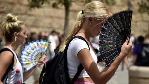 Caldo Italia, 3 giorni di tregua: allerta solo a Palermo e Perugia