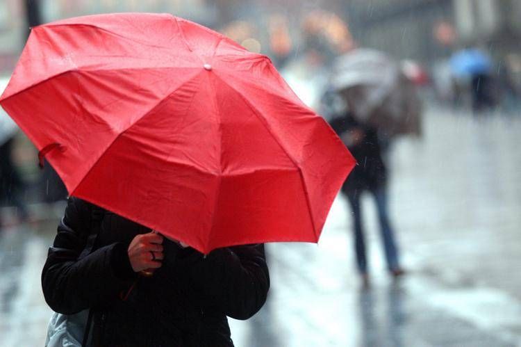 Caldo nel weekend, poi cambia tutto: temporali e grandine in vista
