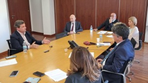 Calenda, forum all'Adnkronos: "Riforme? Male. Sciopero? È diritto ma sembra politico