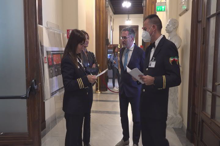 Camera e Senato, debuttano nuovi deputati e senatori - Video