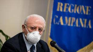 Campania zona rossa, De Luca: "Presa in giro, Stato non esiste"