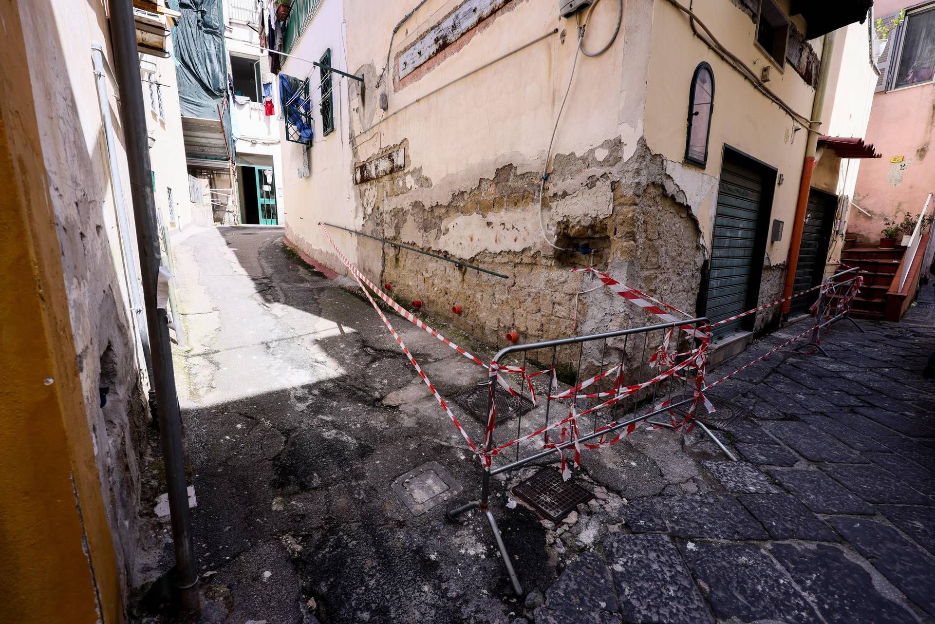 Campi Flegrei, Musumeci: "Non si doveva edificare