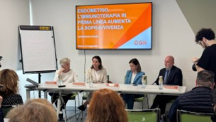 Carcinoma endometrio, ok Aifa a immunoterapia più chemioterapia in prima linea