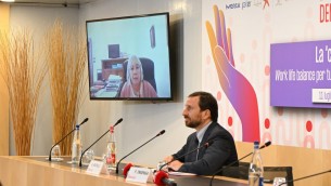 Caregiver figura centrale, serve welfare personalizzato che metta la persona al centro