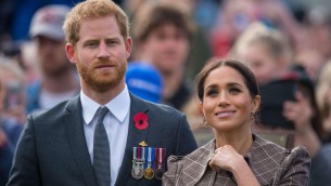 "Carlo sfratta Harry e Meghan dal cottage a Windsor: lo avrà Andrea"