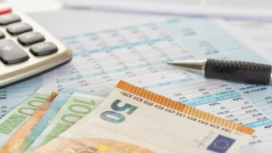 Caro conto corrente, 4 milioni di italiani cambiano banca per gli aumenti