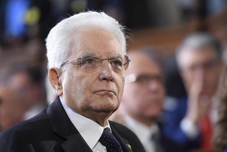 Caro energia, Mattarella: "Necessaria e urgente risposta europea"