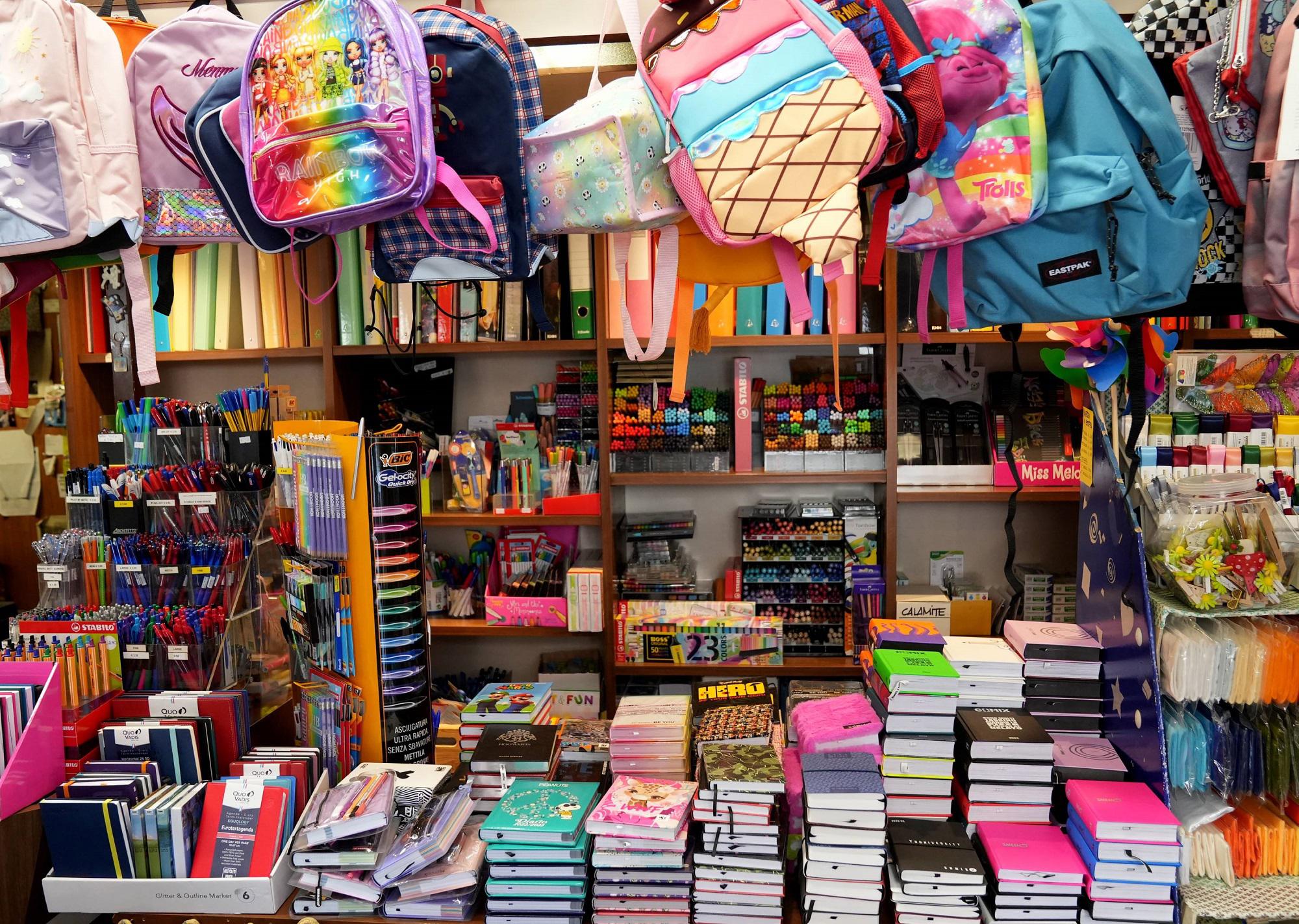 Caro scuola, dai libri agli zaini spesa fino a 1