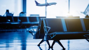 Caro voli, Ryanair contro decreto. Mimit: "Disponibili a confronto"