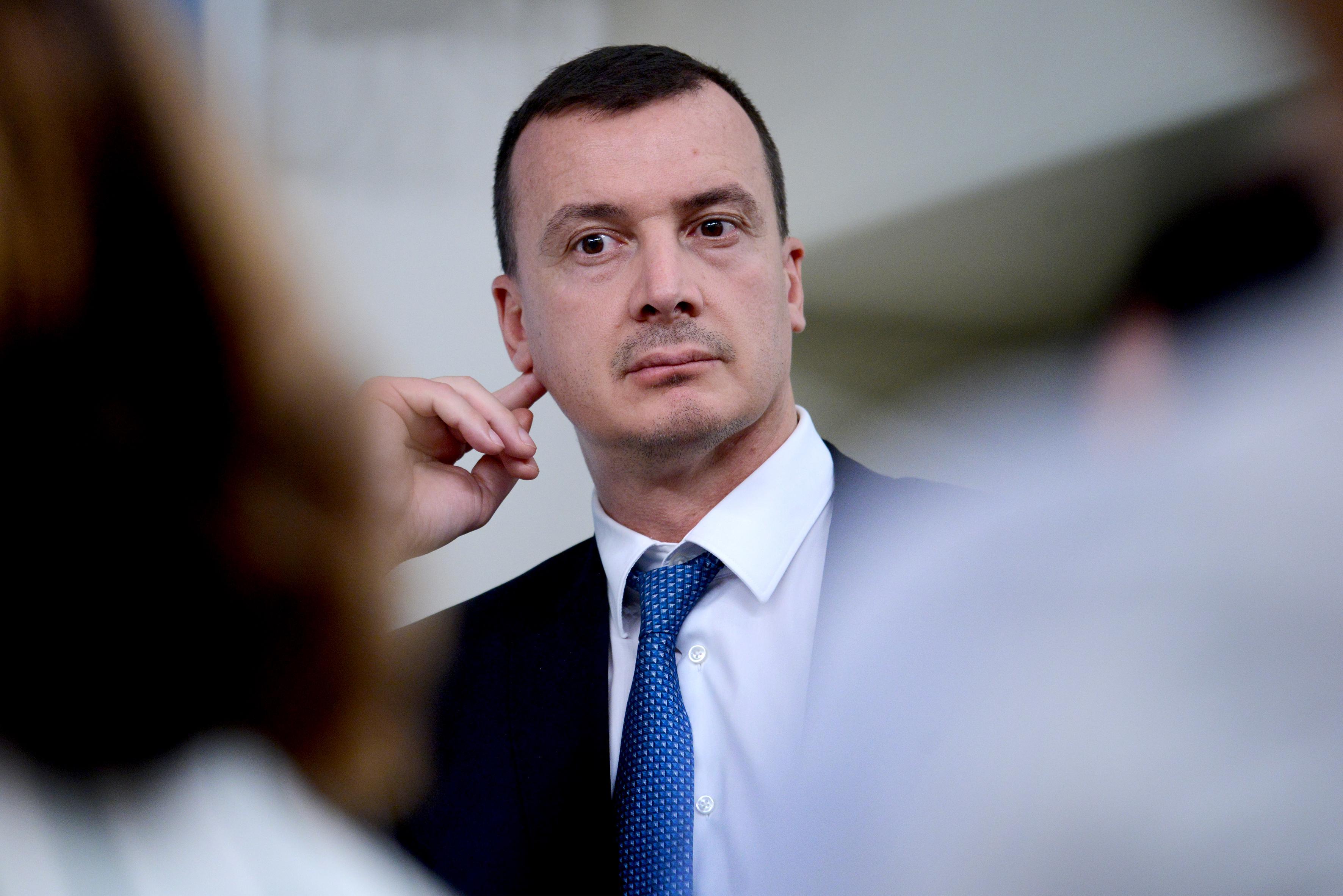 Casalino: "Candidarmi? Ci sto pensando"