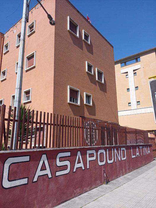 CasaPound Latina lascia palazzo occupato: "Trovata nuova sede e nuova casa per le famiglie"