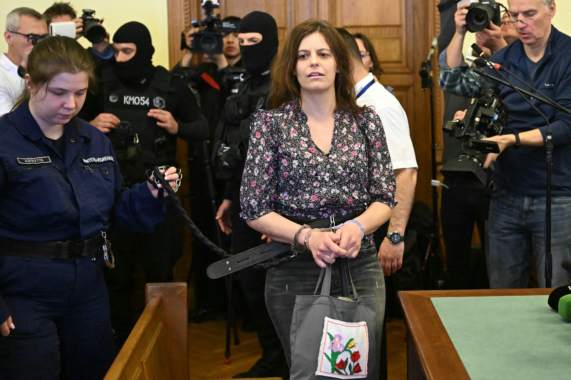 Caso Salis, governo Ungheria avverte: "Nessuna richiesta dell'Italia faciliterà la difesa"