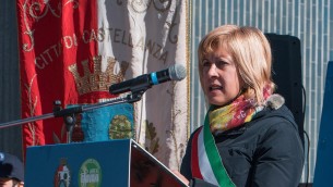 Castellanza, sindaca muore dopo discorso del 25 aprile: aveva ancora fascia tricolore