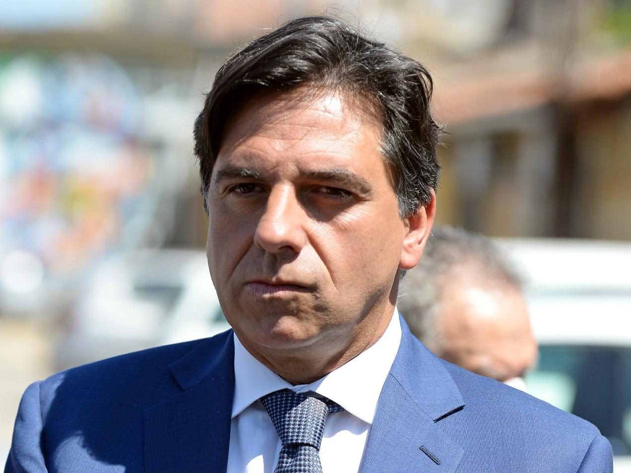 Catania, sindaco Pogliese si dimette