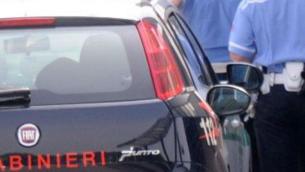 Catania, uccide l'ex moglie a coltellate e tenta il suicidio
