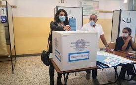 Centrodestra incassa election day ma vuole voto anche lunedì