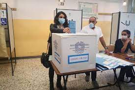Centrodestra incassa election day ma vuole voto anche lunedì