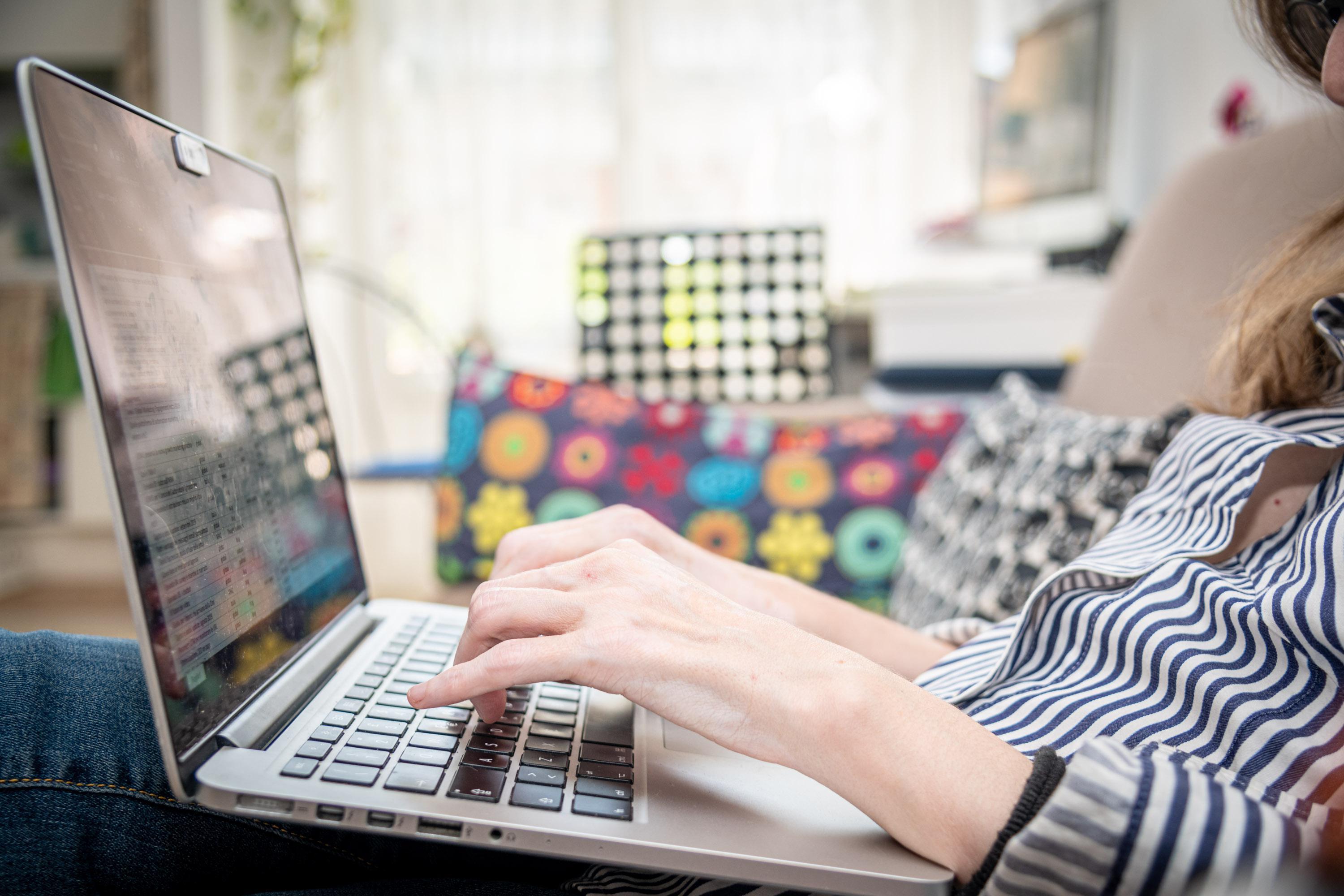 Certificati anagrafe on line gratis, servizio al via da domani